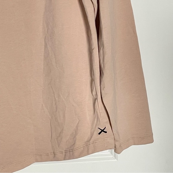 CUTS Tan Cotton Blend Stretch AO Long Sleeve Curve-Hem Tee - 35569 - Picture 11 of 14